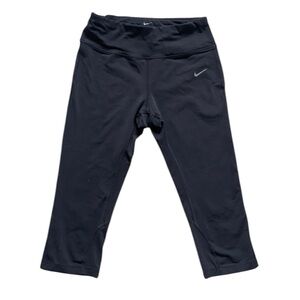 Nike Women’s Cropped Black Running Tights